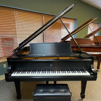 /pianos/used-inventory/Steinway-L-Grand-Piano-Used